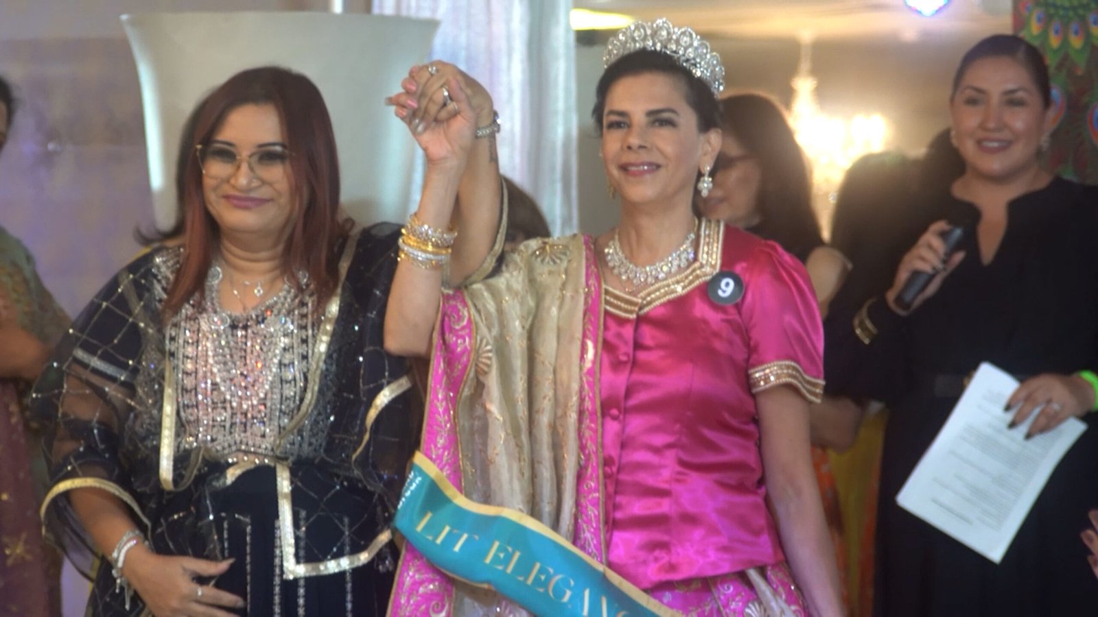 Sequence 01.00_42_09_04.Still001